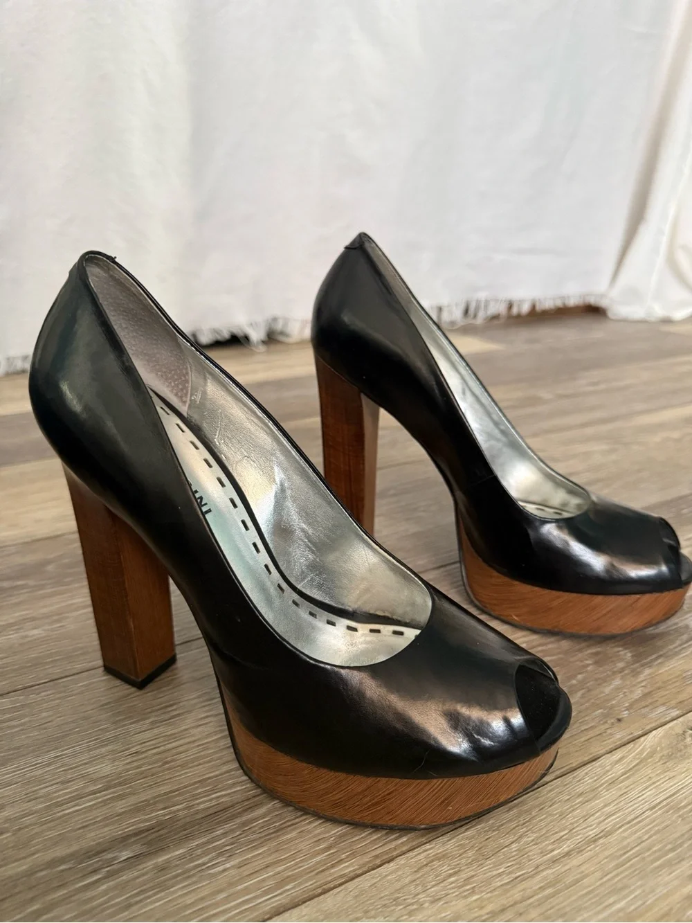 Gianni Bini Black Leather Peep-Toe Pumps with Wood-Effect Platform